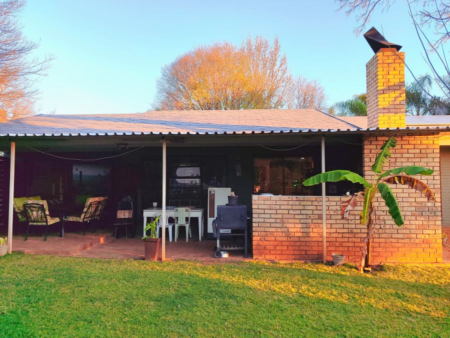 3 Bedroom Property for Sale in Flamwood North West